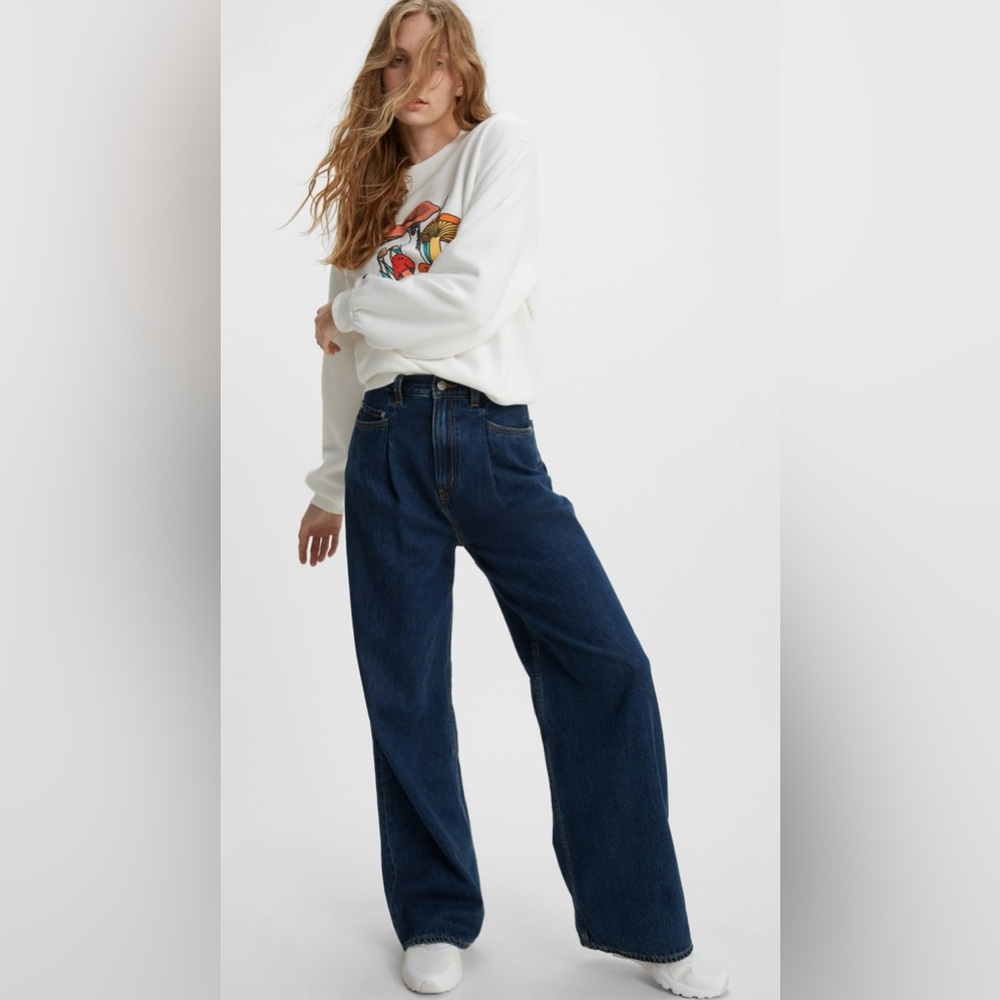 LEVI’S NWT TAILORED HIGH LOOSE WOMEN'S JEANS size 26